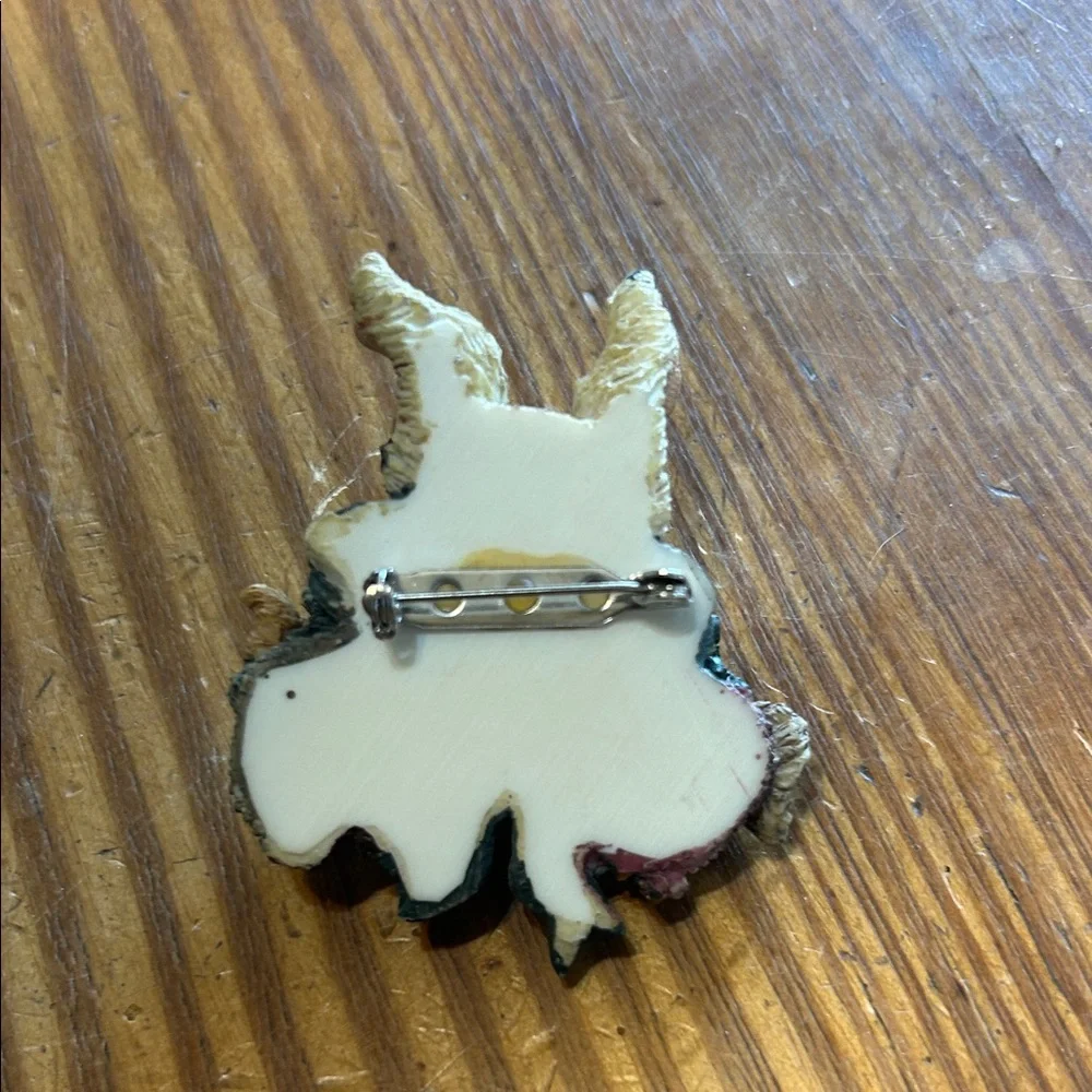 Boyd’s Bears And Friends Vintage Resin Brooch 80’s collection